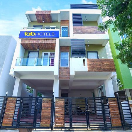 Fabexpress Town Space Apartment - Nr Gopalakrishna Theatre Chennai Exterior foto